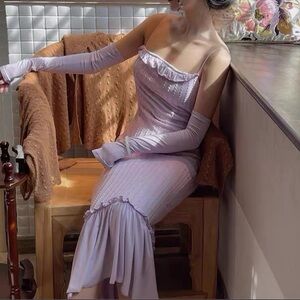 Elegant Lavender Sleeveless Dress